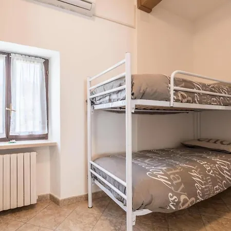Апартаменты Corte Isabel Per 5 Garda